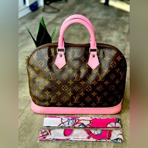 💯 Authentic Preloved Louis Vuitton Alma Pm